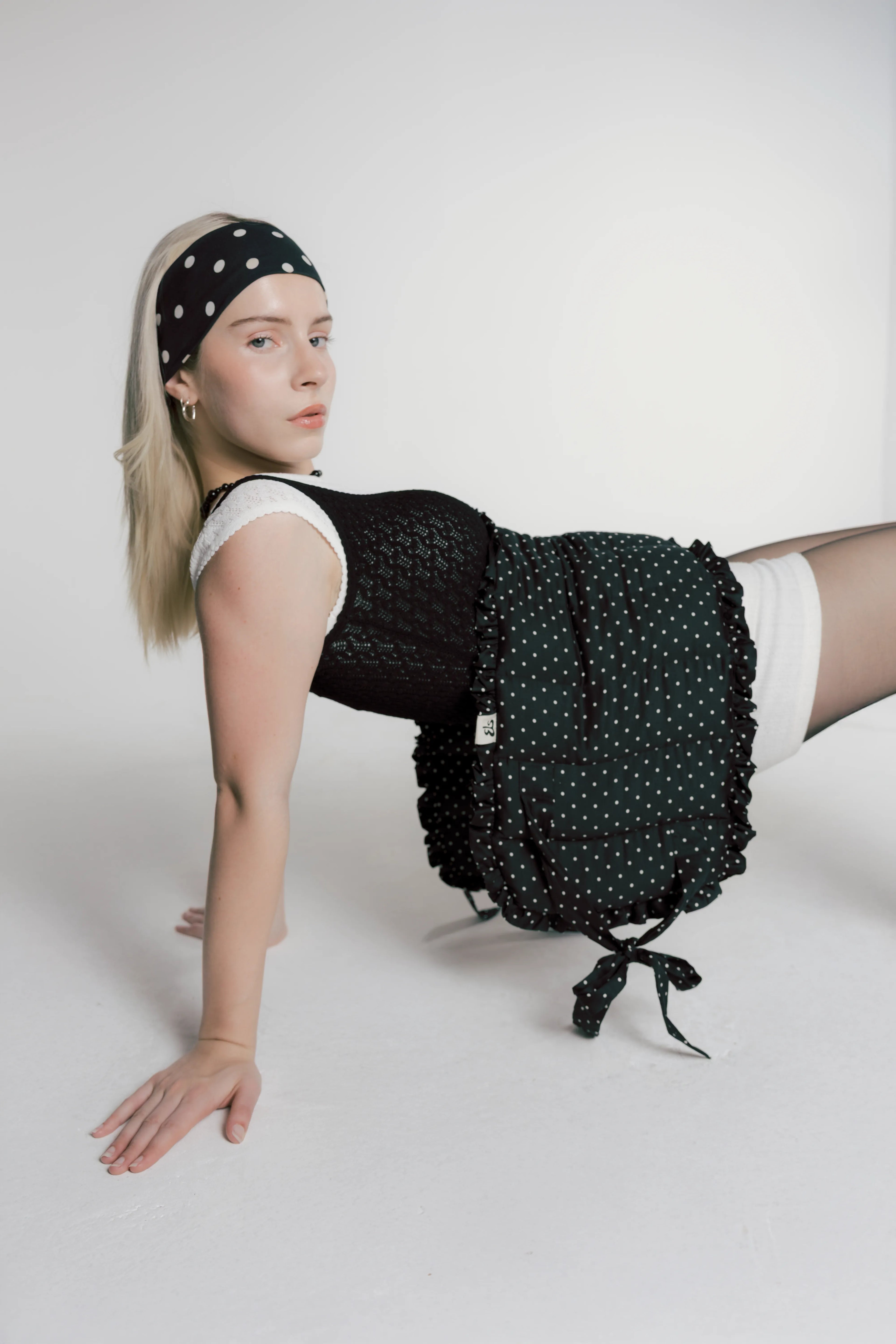 12 PANEL HEATPACK - BLACK POLKADOT